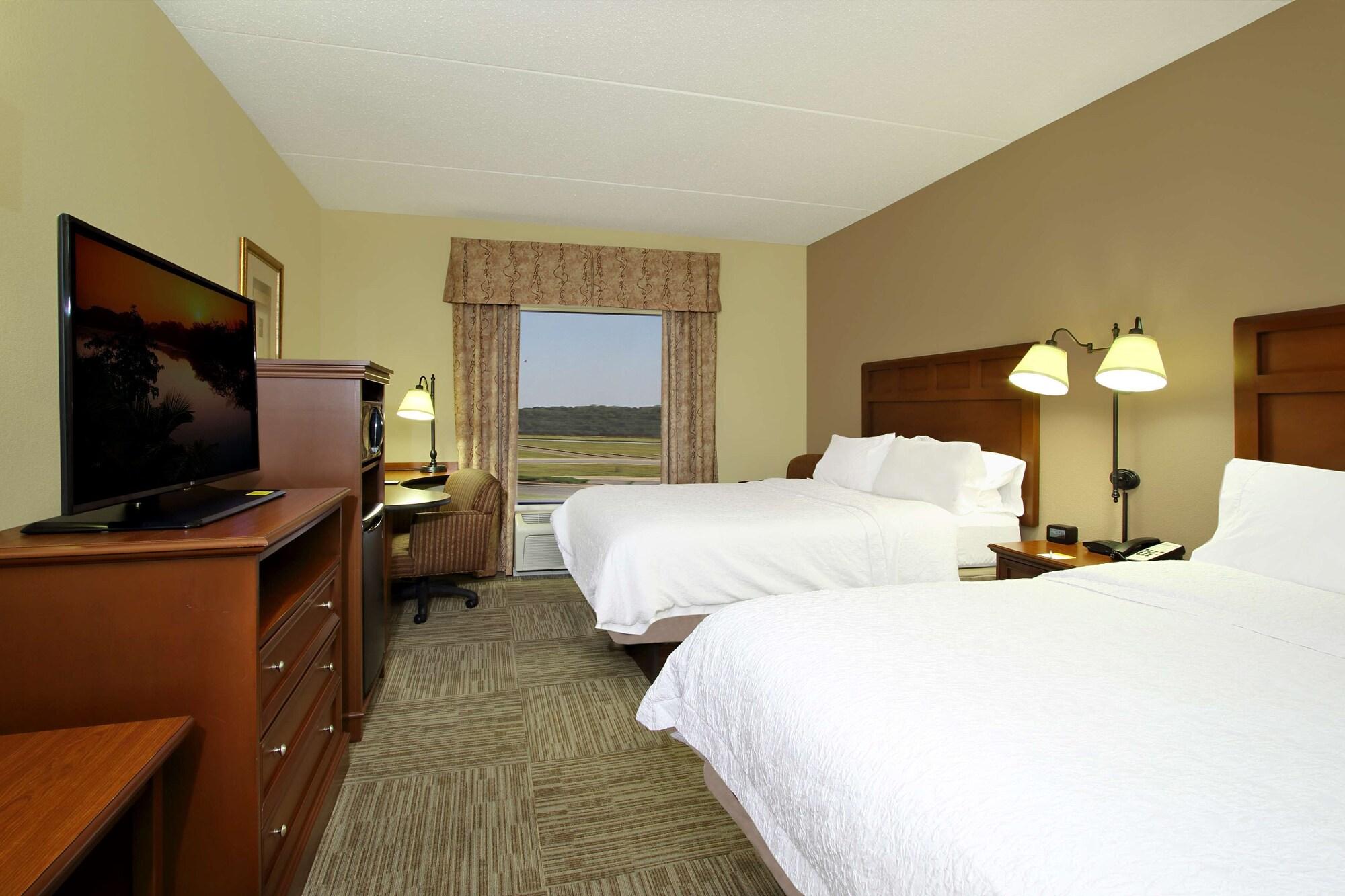 Hampton Inn & Suites Madisonville Luaran gambar