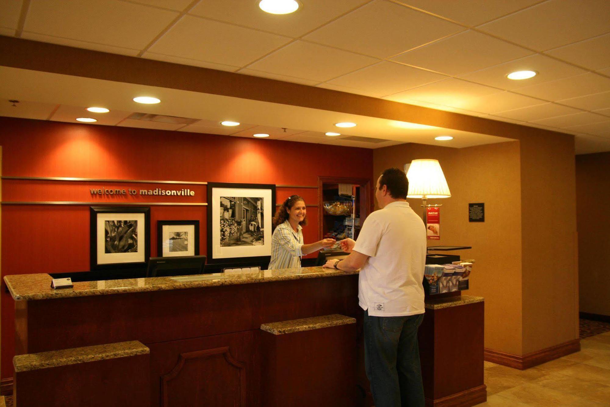 Hampton Inn & Suites Madisonville Luaran gambar